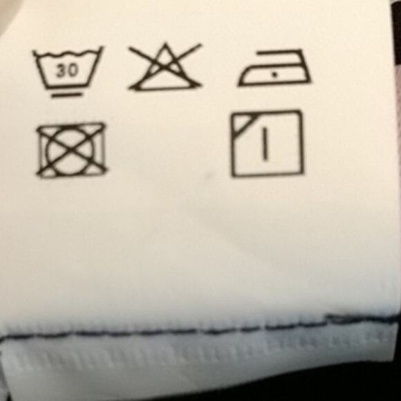 NWT Demure Rene Lion Black Button Front Skirt Career Office Side Vent size XL - Picture 6 of 7